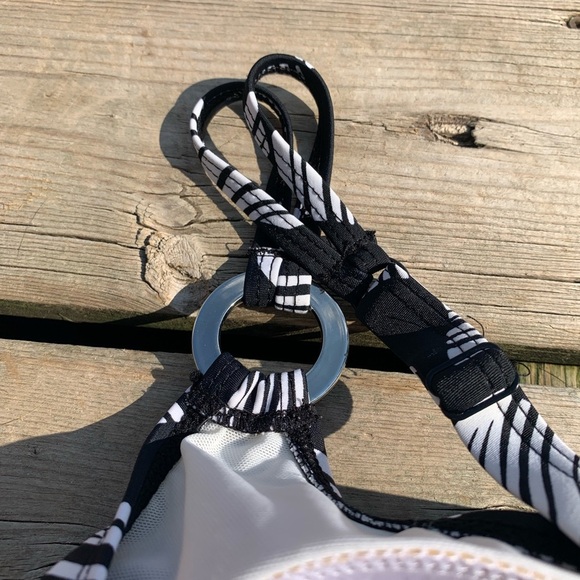 💜 Stylish Black & White Abstract Print Tankini Swimsuit Set - Swim Skirt & Top - Picture 5 of 8